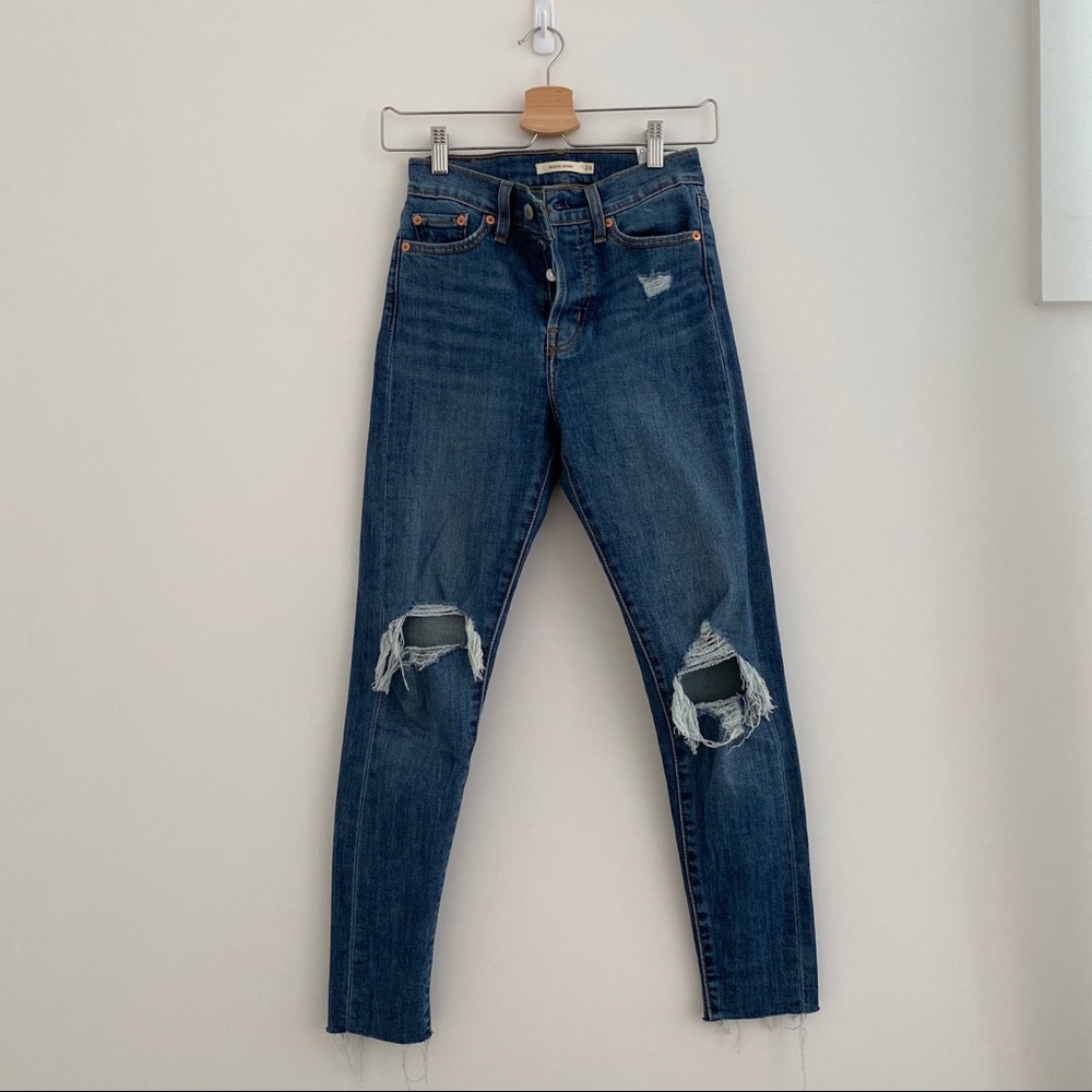 Levi’s wedgie skinny jeans